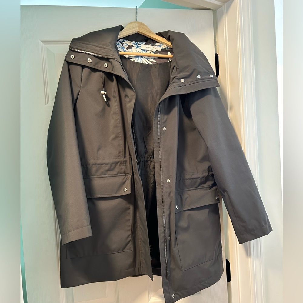 Gray Nine West Light Jacket - women’s size Medium